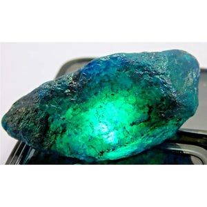 Natural 112.75 Ct Mozambique Paraiba Tourmaline Mineral Rough Loose Gemstone